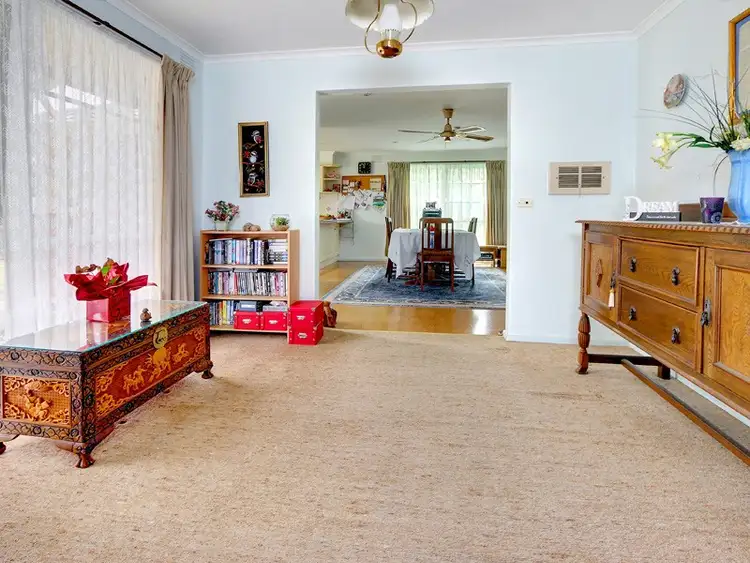 Fifth view of Homely house listing, 6 Hardwicke Court, Frankston VIC 3199