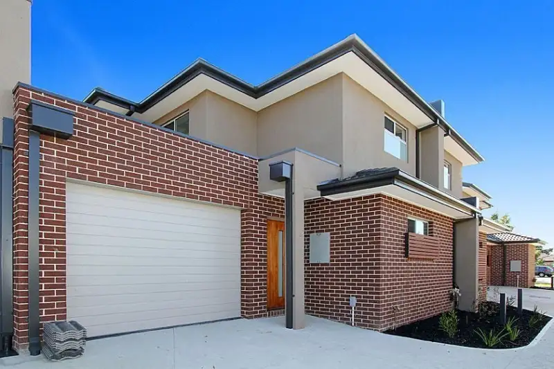 Main view of Homely townhouse listing, 3/105 Cheddar Rd, Reservoir VIC 3073