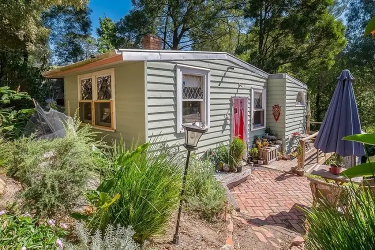 35 Glen Road, Belgrave VIC 3160