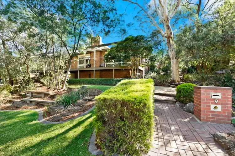 9 Lexham Square, Eltham VIC 3095