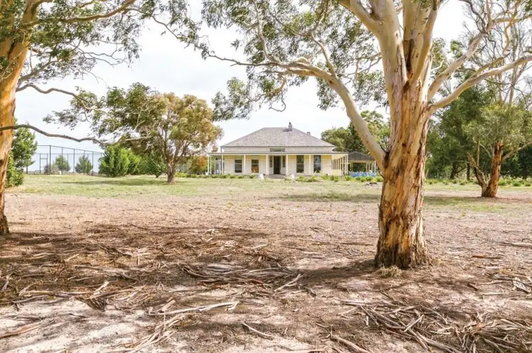 59 Haddon School Road, Haddon VIC 3351