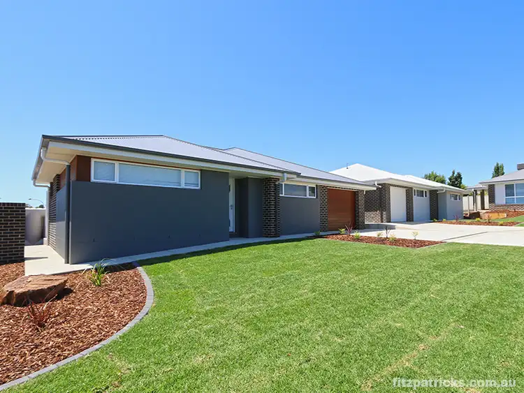 15 Pooginook Place, Bourkelands NSW 2650