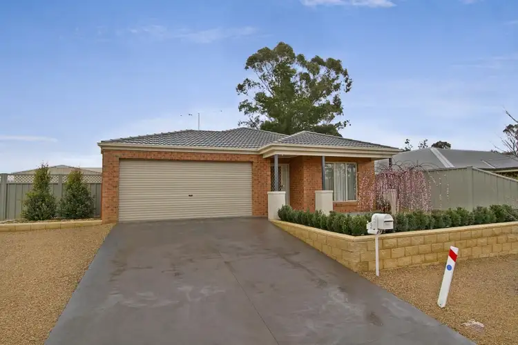 2 Dylana Court, Kangaroo Flat VIC 3555