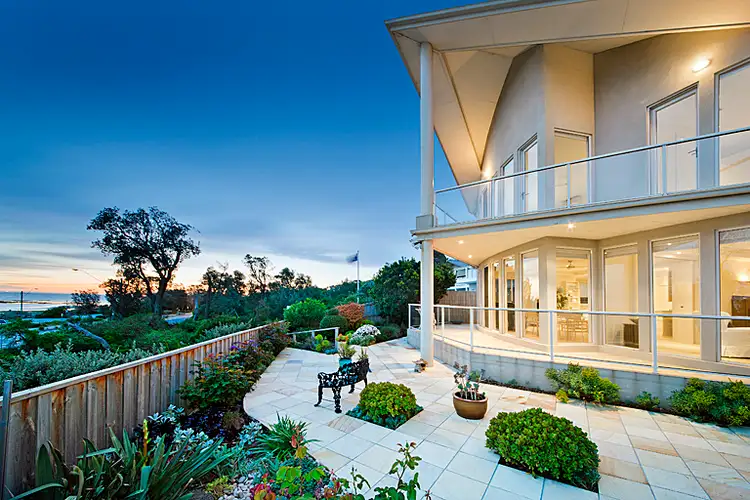 414 Beach Road, Beaumaris VIC 3193
