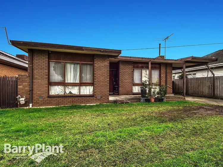 Third view of Homely house listing, 7 Oberon Avenue, St Albans VIC 3021