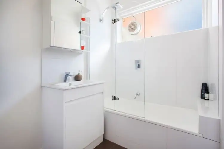 Third view of Homely apartment listing, 1/6 Brad Street, Bentleigh East VIC 3165