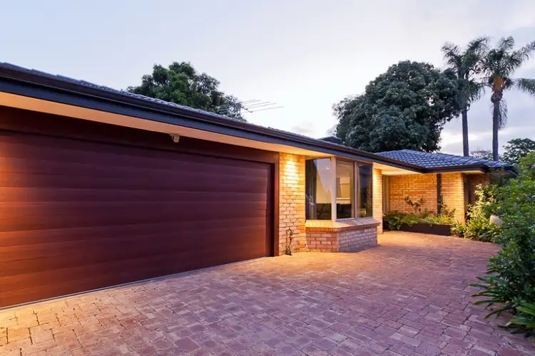 2A Emerald Avenue, Mount Pleasant WA 6153