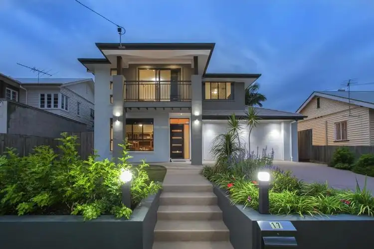 17 Chesterfield Street, Wavell Heights QLD 4012