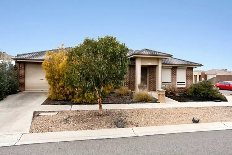 1/14 Horseshoe Circuit, Truganina VIC 3029