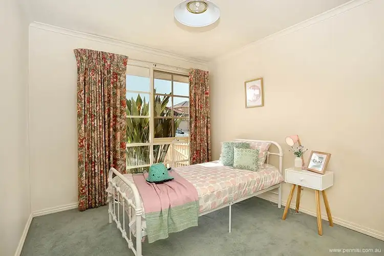 Fifth view of Homely villa listing, 33 Lind Street, Strathmore VIC 3041