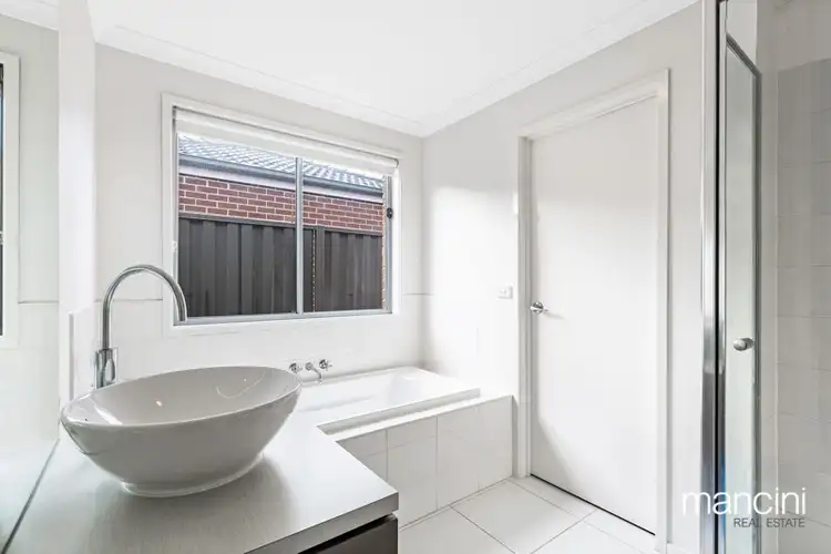 Fifth view of Homely house listing, 6 Yandee Court, Truganina VIC 3029