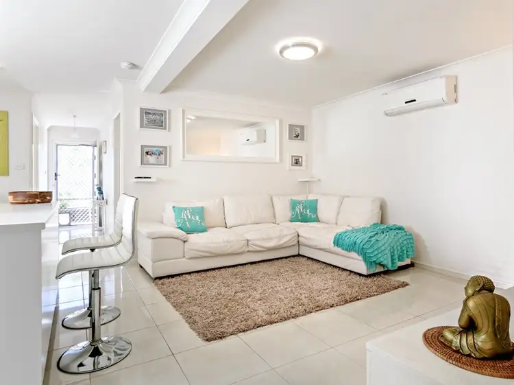 1/14 Parkham Ave, Wavell Heights QLD 4012