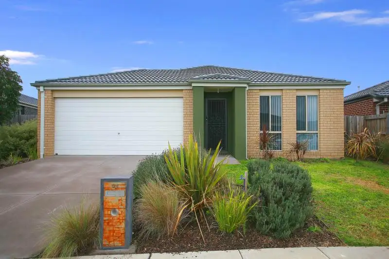 Main view of Homely house listing, 34 Merriwee Chase, Sandhurst VIC 3977