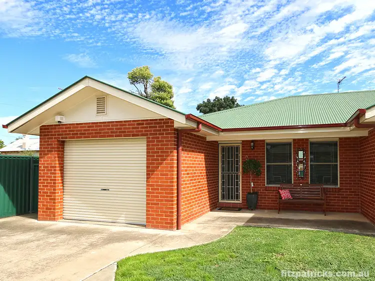 Main view of Homely unit listing, 2/99 Kincaid Street, Wagga Wagga NSW 2650
