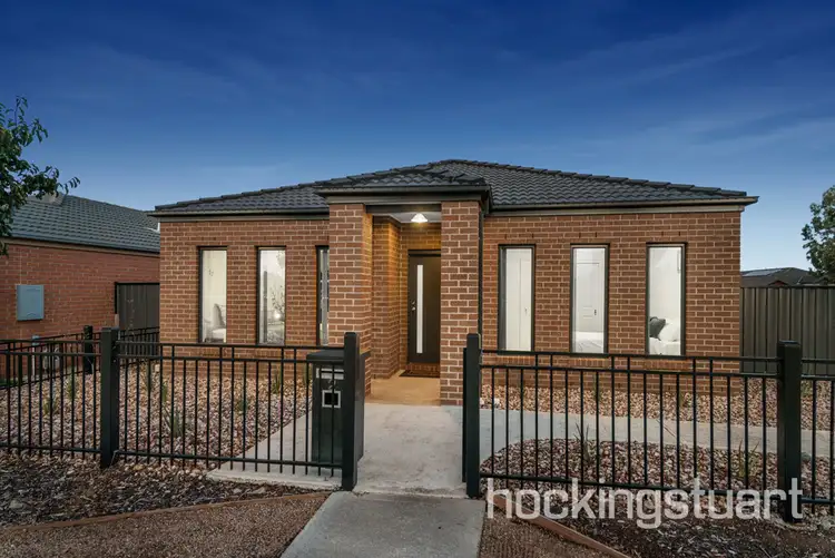 Main view of Homely house listing, 2 Adavale Amble, Tarneit VIC 3029