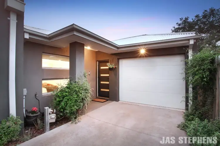 3/53 Stenhouse Avenue, Brooklyn VIC 3012