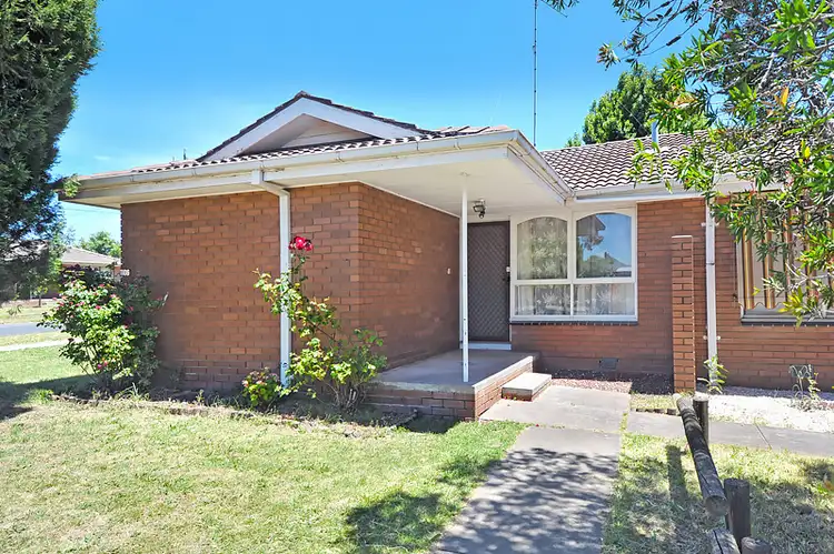 Main view of Homely unit listing, 1/1106 Grevillea Road, Wendouree VIC 3355