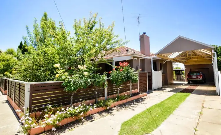 Main view of Homely house listing, 18 Dodsworth Street, Wangaratta VIC 3677