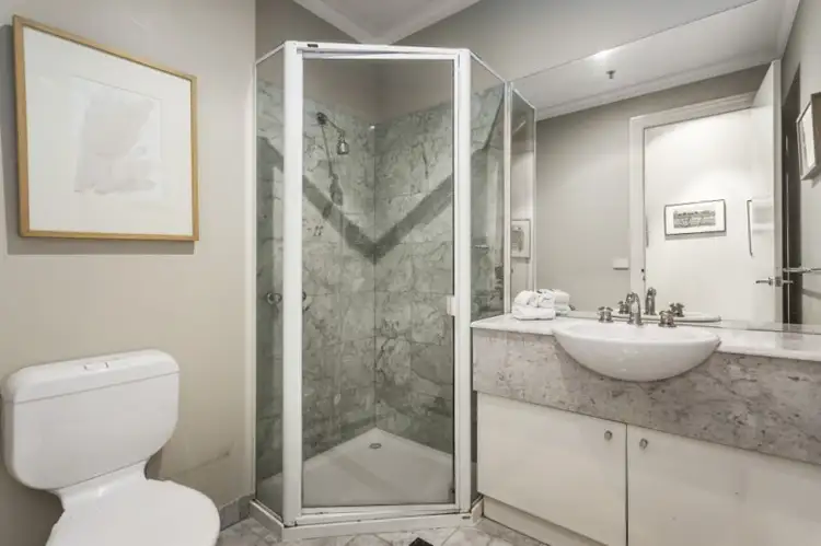 Sixth view of Homely apartment listing, 4B/27-37 Russell Street, Melbourne VIC 3000