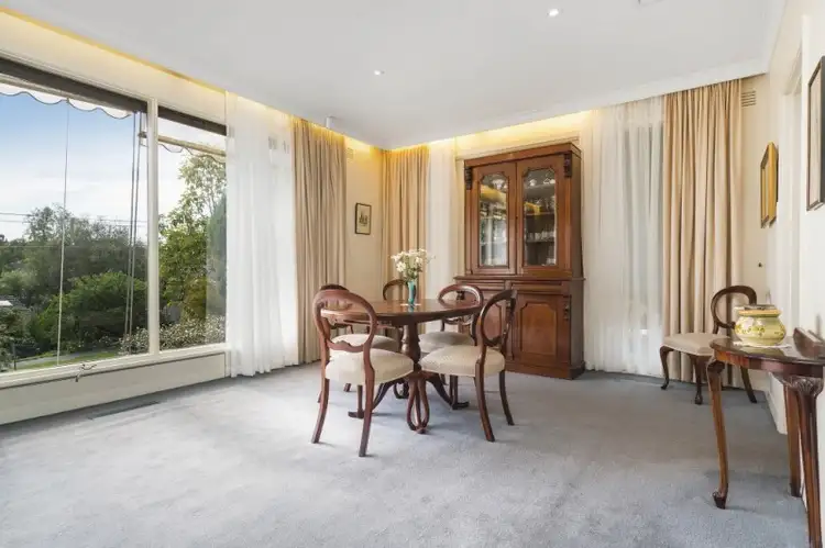 Sixth view of Homely house listing, 2 Farquharson Street, Mount Waverley VIC 3149