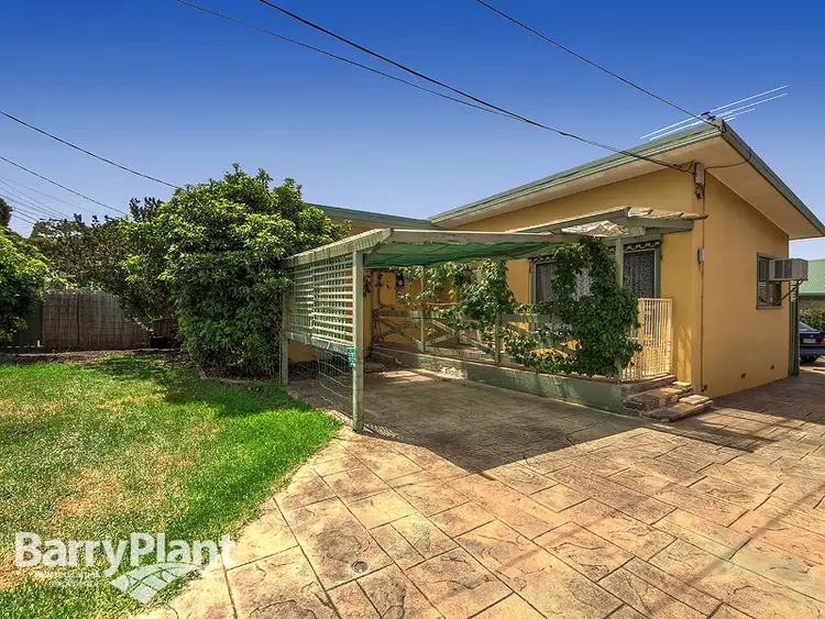 52A Leonard Avenue, St Albans VIC 3021