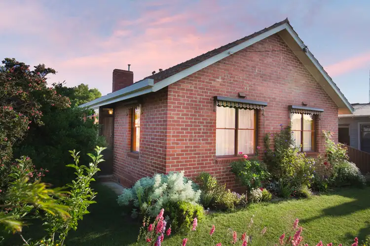 22 Roff Street, Ballarat East VIC 3350