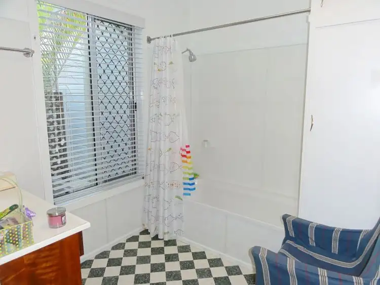 Sixth view of Homely house listing, 8 Hawthorne Street, Dalby QLD 4405