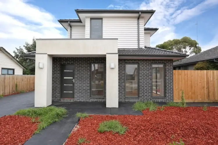 2/75 Hubert Avenue, Glenroy VIC 3046
