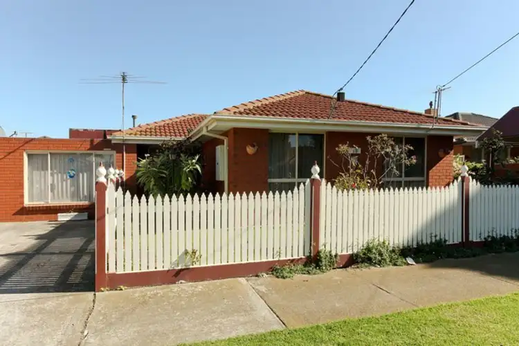 1B Bryan Avenue, Altona North VIC 3025