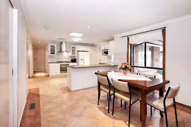 Fifth view of Homely house listing, 17 Simmington Circuit, Greenvale VIC 3059