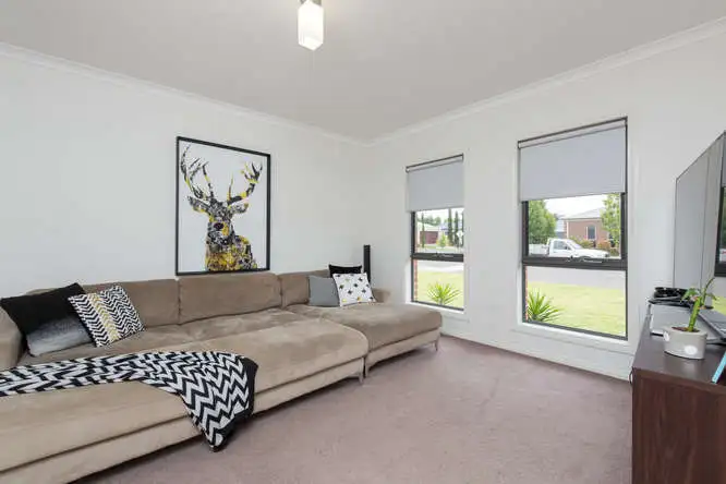 Second view of Homely house listing, 8 Stephanie Street, Mildura VIC 3500
