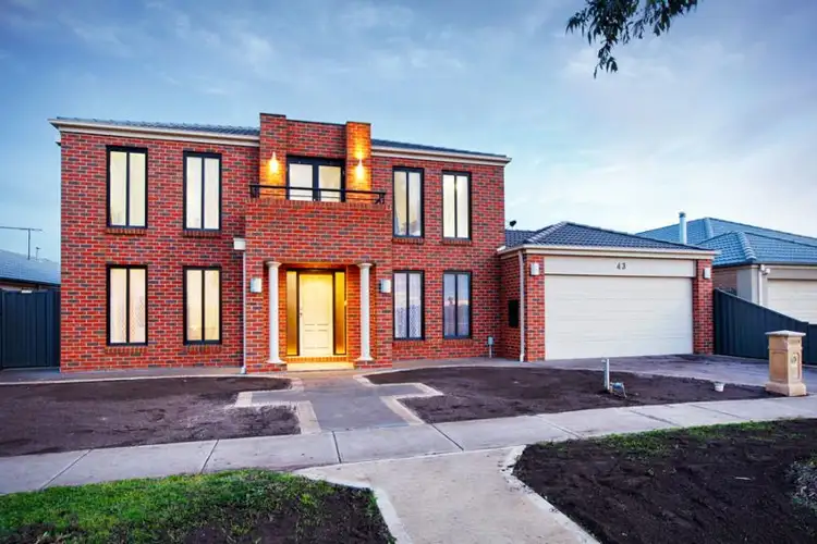 43 Manor Lakes Bouelvard, Wyndham Vale VIC 3024