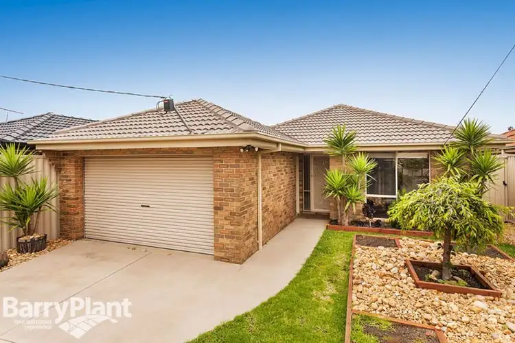 14 Warren Court, Altona Meadows VIC 3028