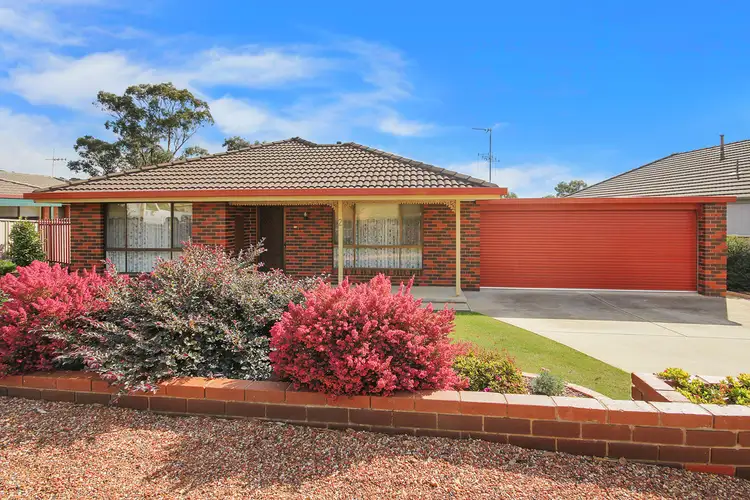 2 Bourke Drive, Strathdale VIC 3550