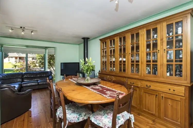 Fifth view of Homely house listing, 14 Elgata Close, Meadow Heights VIC 3048