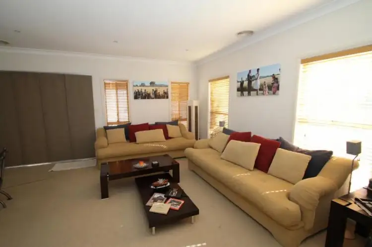 2/70 Hill Street, Molong NSW 2866