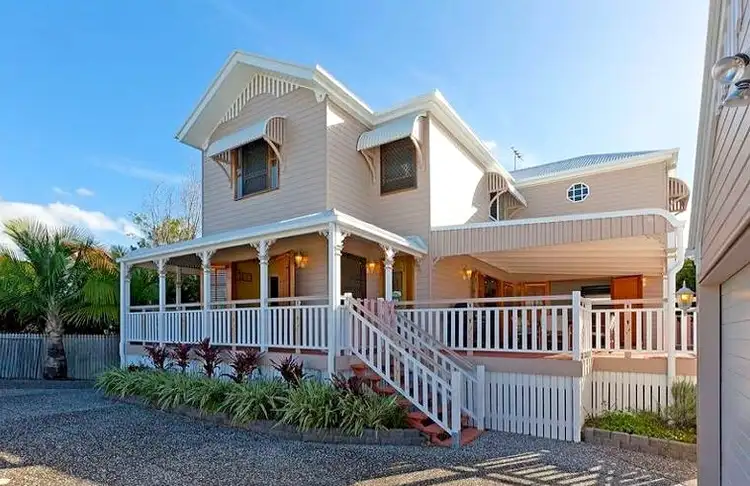 104 Perth Street, Camp Hill QLD 4152