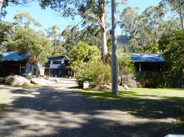 320-322 Grampians Road, Halls Gap VIC 3381