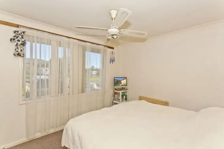 Fifth view of Homely house listing, 3 Robert Campbell Drive, Raymond Terrace NSW 2324