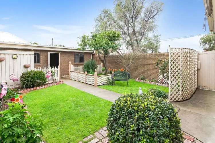 122 Charles Street, Seddon VIC 3011