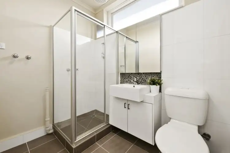 Fifth view of Homely apartment listing, 8/32 Davison Street, Richmond VIC 3121