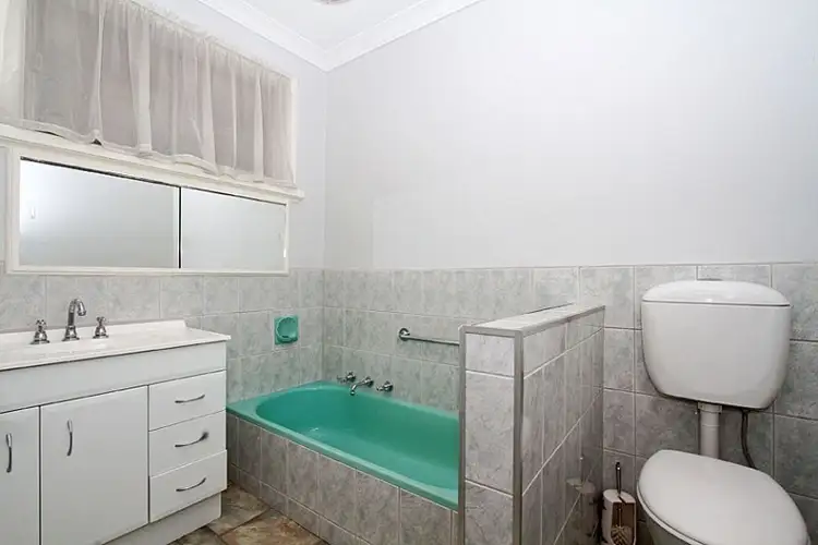 Sixth view of Homely house listing, 7 Ludeman Court, Reservoir VIC 3073