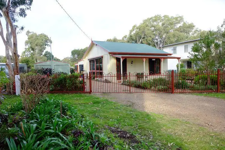 59 Sixth Avenue, Raymond Island VIC 3880