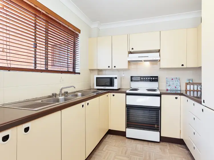 Third view of Homely unit listing, 2/14 Selwyn Street, Merewether NSW 2291