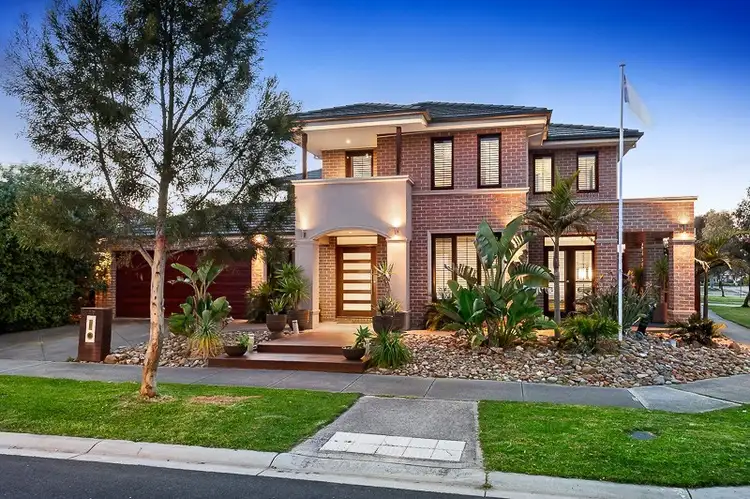 27 Dalrymple Way, Doreen VIC 3754