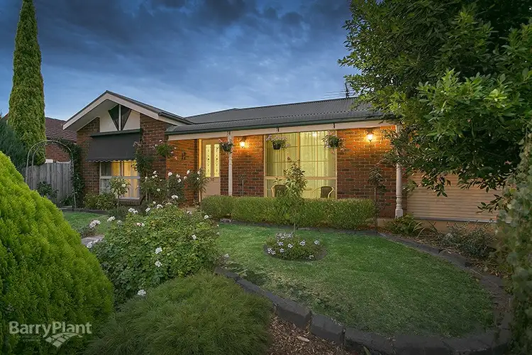 10 Galloway Drive, Narre Warren South VIC 3805