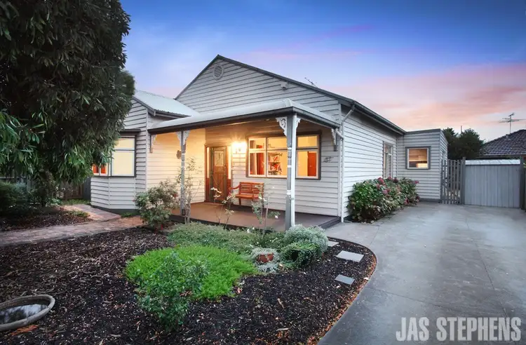 37 Edgar Street, Kingsville VIC 3012