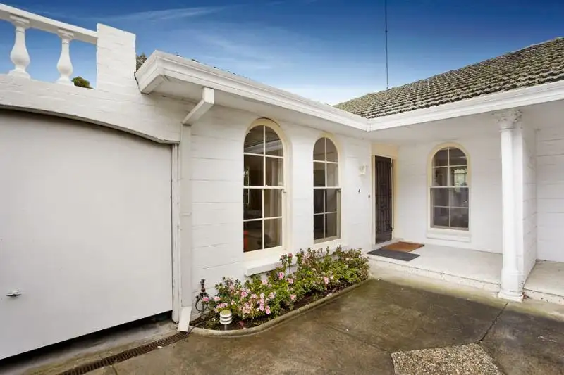 Main view of Homely unit listing, 4/1015 Riversdale Road, Surrey Hills VIC 3127