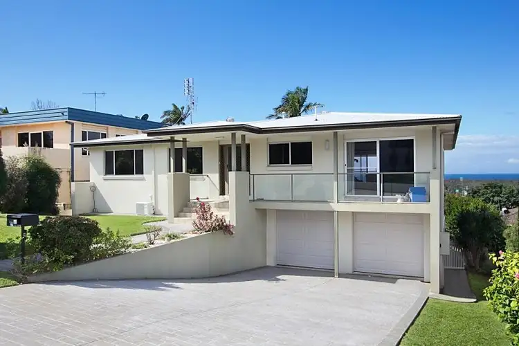 38 Pacific Drive, Banora Point NSW 2486