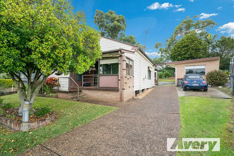 6 Awaba Street, Teralba NSW 2284